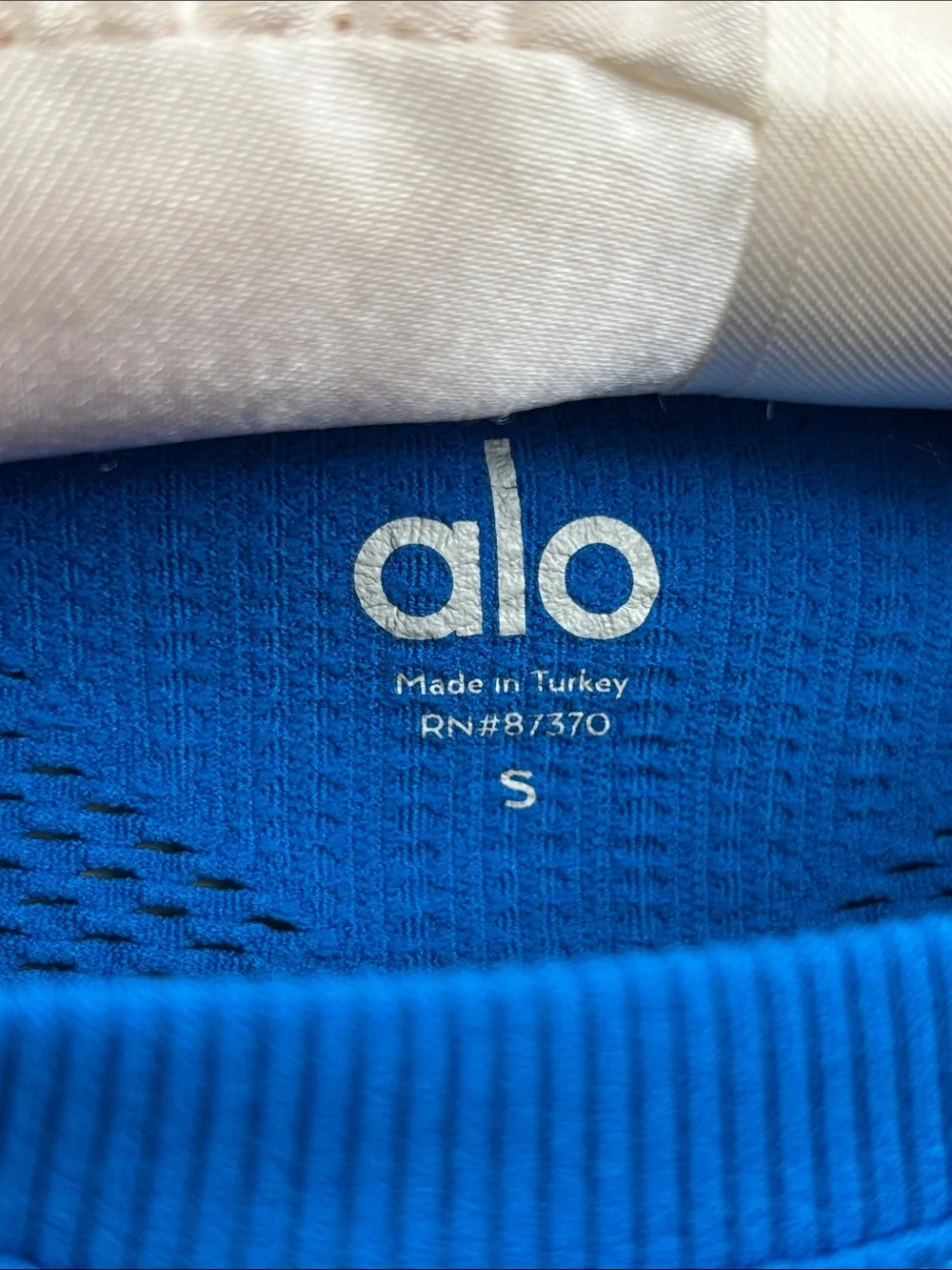 ALO Yoga soft ribbed